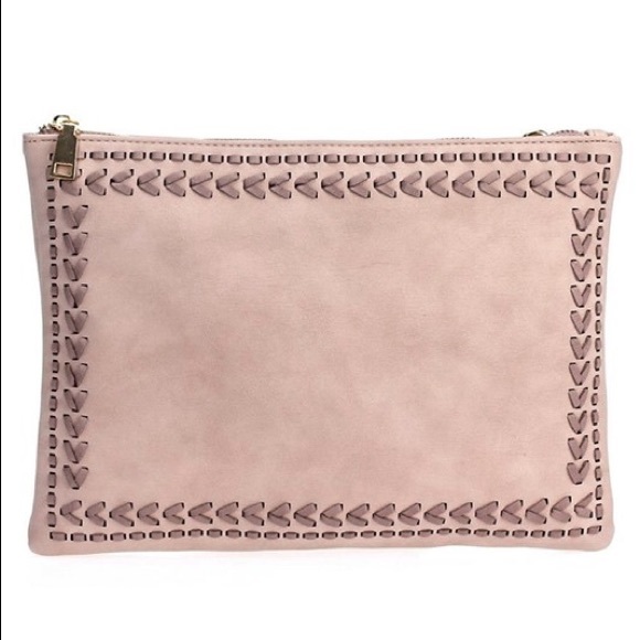 j Handbags - ❤️FLASH SALE❤️🌸Adorable mauve clutch🌸❤️